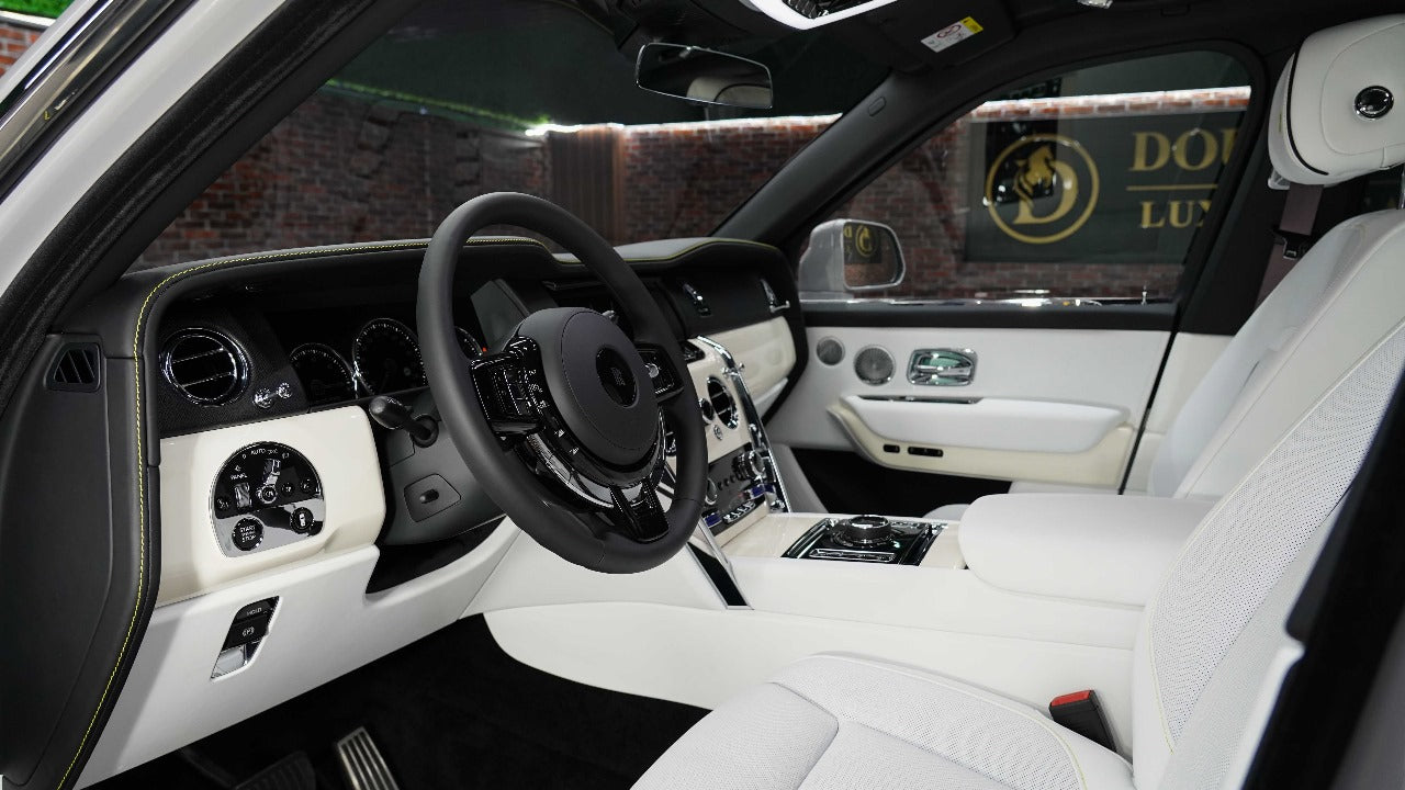 Rolls Royce Cullinan | Silver Badge | Brand New | 2023 | Tempest Grey | Full Option