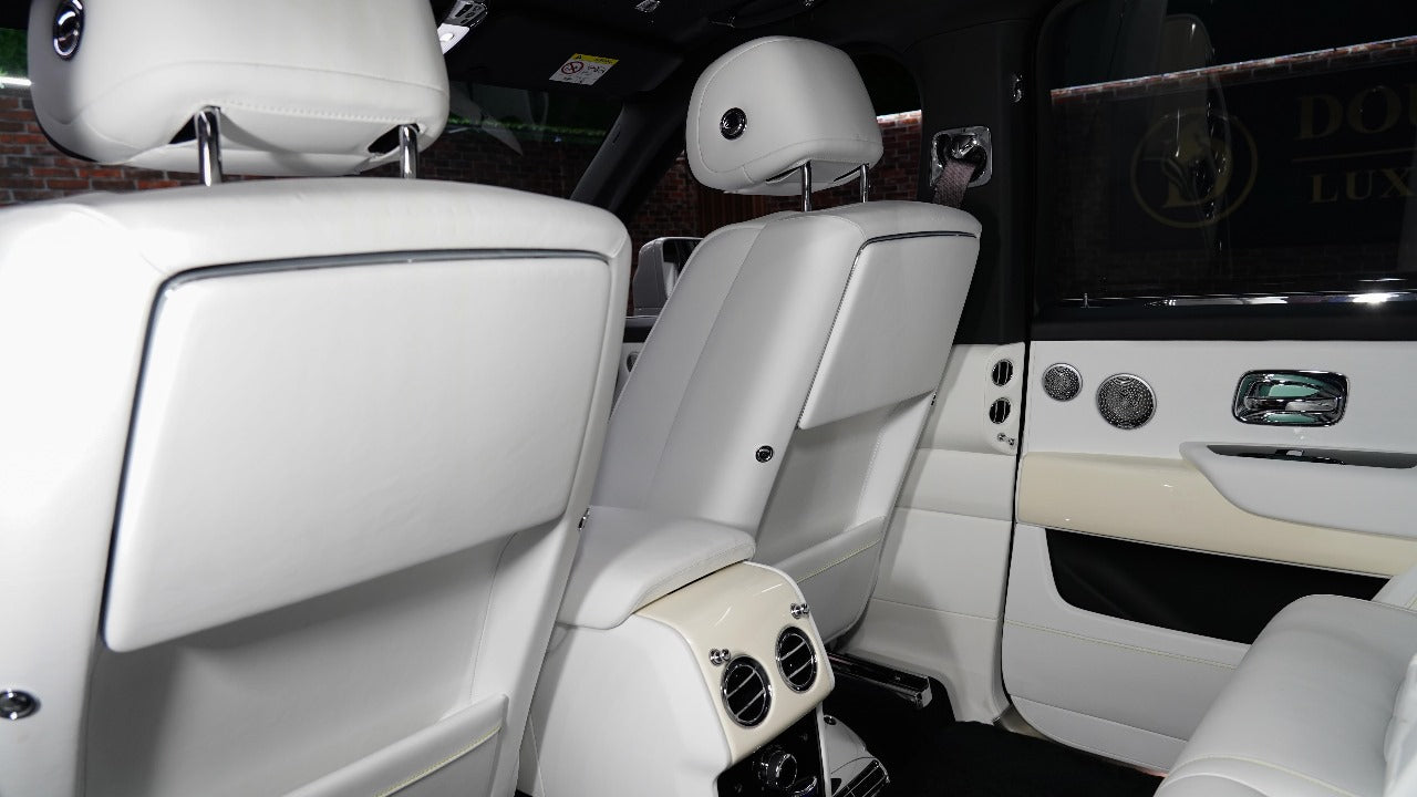 Rolls Royce Cullinan | Silver Badge | Brand New | 2023 | Tempest Grey | Full Option
