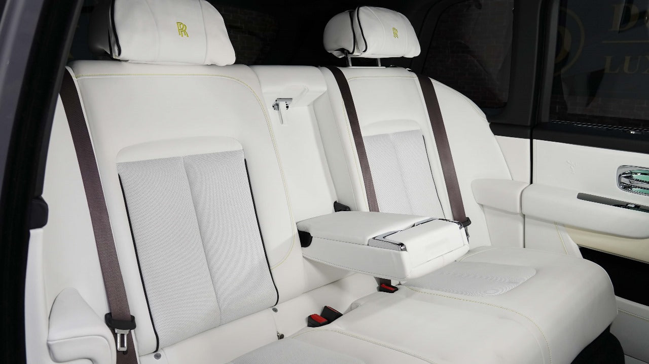 Rolls Royce Cullinan | Silver Badge | Brand New | 2023 | Tempest Grey | Full Option