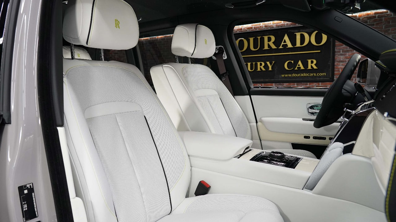 Rolls Royce Cullinan | Silver Badge | Brand New | 2023 | Tempest Grey | Full Option