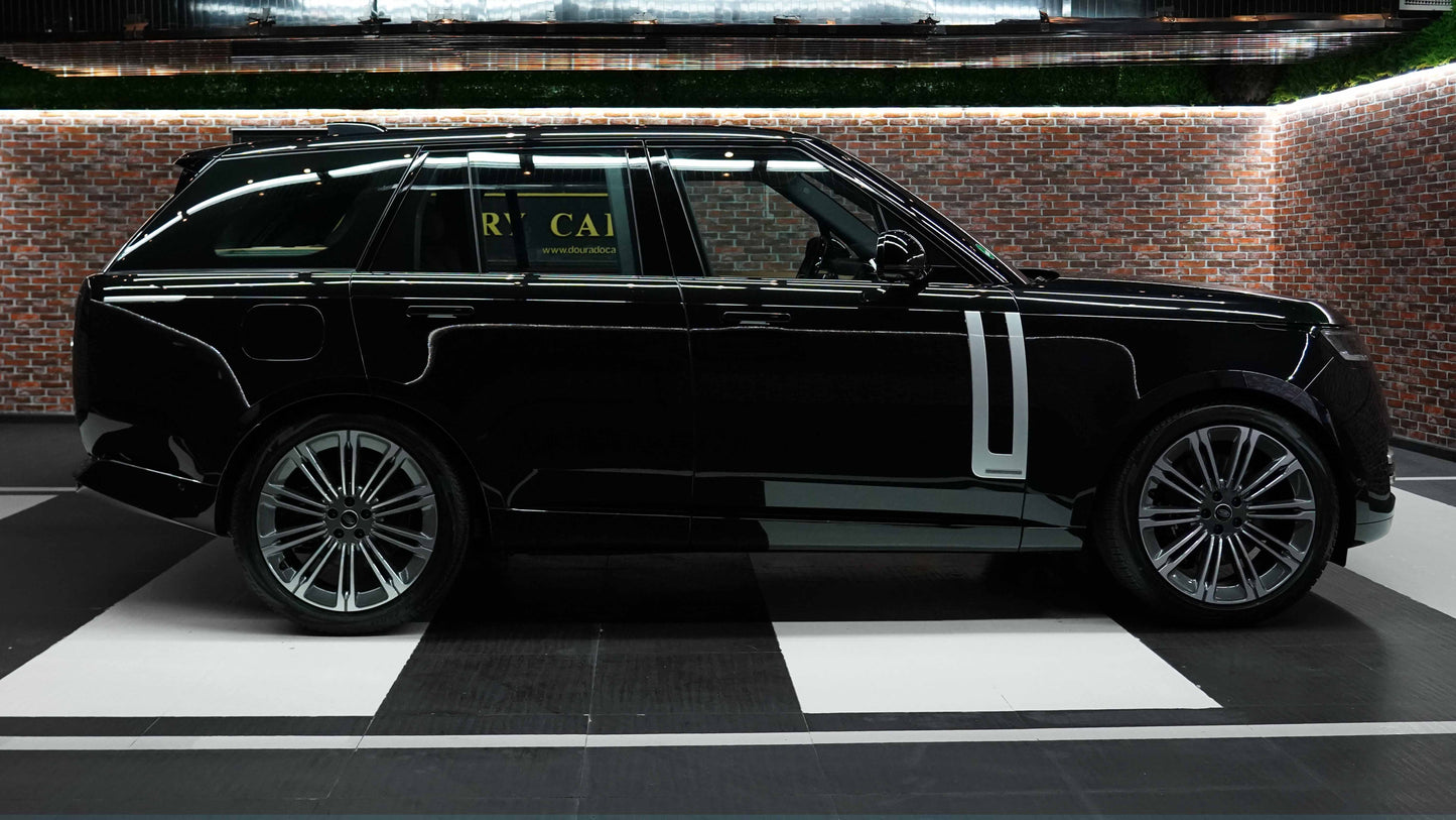 Range Rover Autobiography P530 | Brand New | 2023 | 4.4L V8 | FULLY LOADED