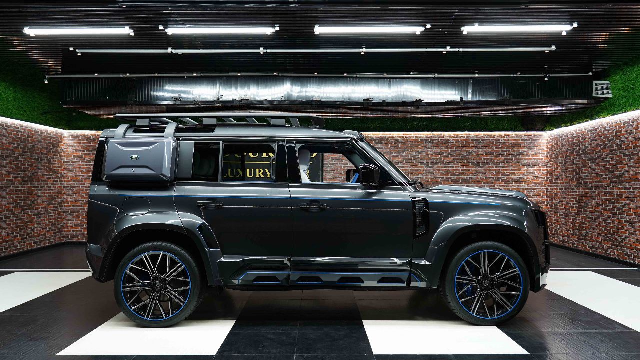 LAND ROVER DEFENDER-LUMMA CLR LD | 110/Brand New | 2022